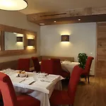Nigritella Otel