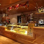 Nigritella Otel 3*