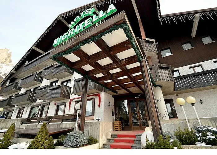 Nigritella Hotel 3*