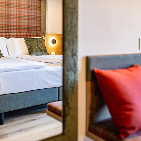 Nigritella Hotel 3*