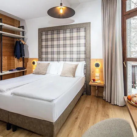 Nigritella 3* סלבה די קדורה